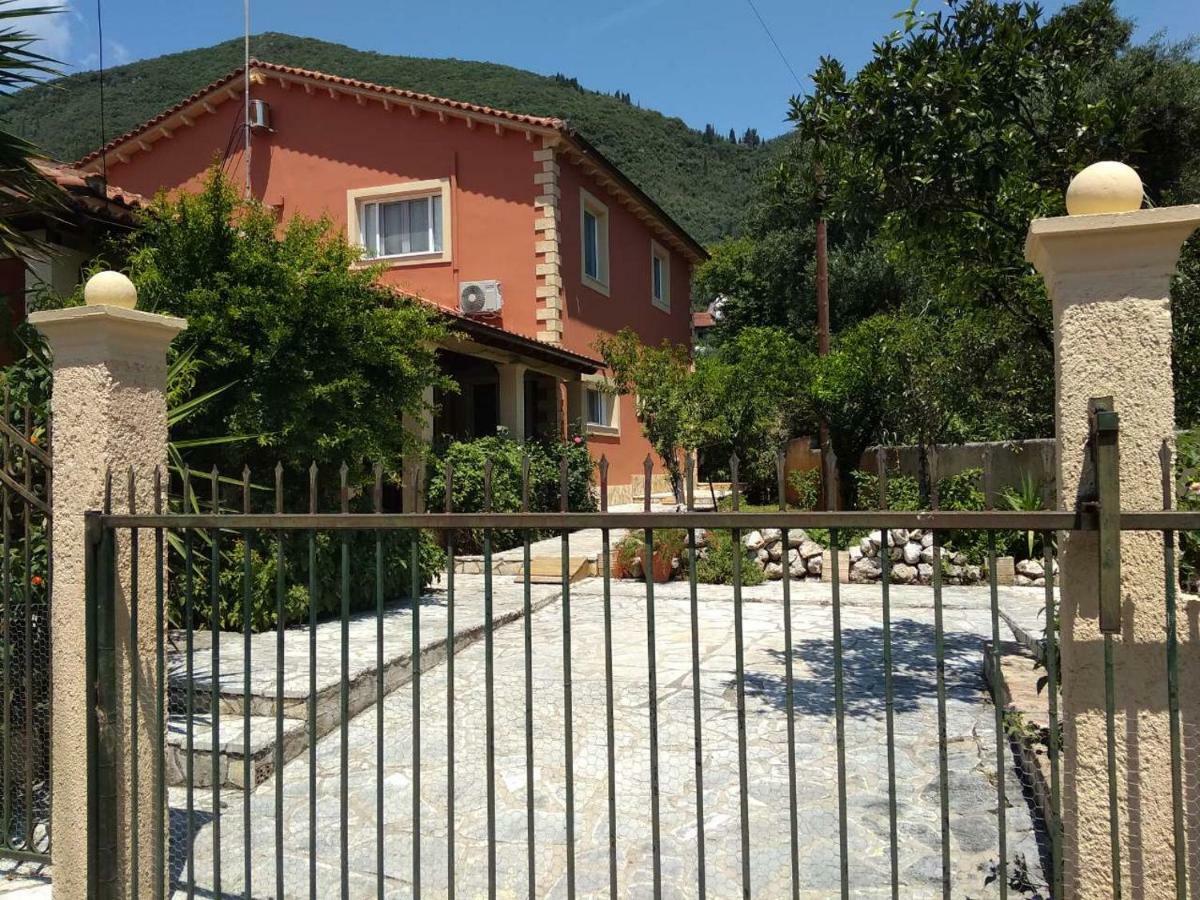 شقة George'S Sweet N' Cozy Maisonette In Ipsos Corfu المظهر الخارجي الصورة