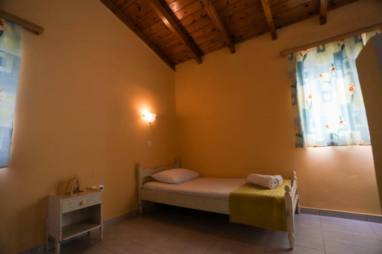 George'S Sweet N' Cozy Maisonette In Ipsos Corfu المظهر الخارجي الصورة