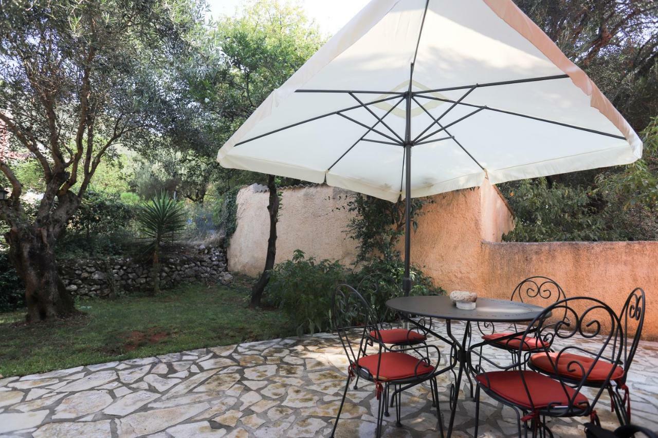 شقة George'S Sweet N' Cozy Maisonette In Ipsos Corfu المظهر الخارجي الصورة